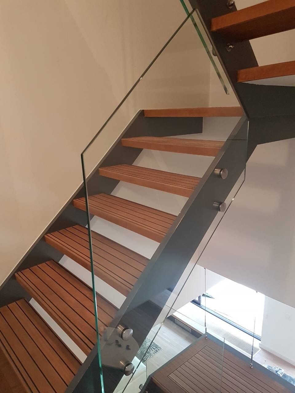 Стъклени парапети - 42165 бестселъри
