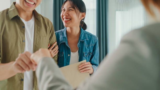 прехвърляне на имот при нотариус - 1865 клиенти